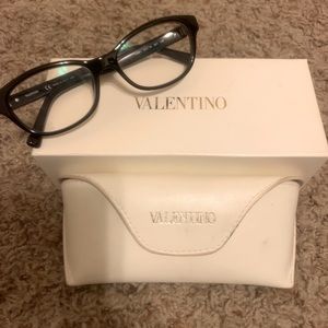 Valentino Frames